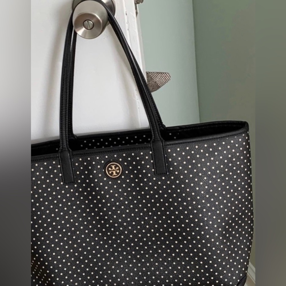Authentic Tory Burch Polka Dot Tote!!